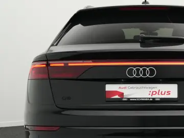 AUDI Q8 55 TFSI e quattro tiptronic  S line