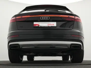 AUDI Q8 55 TFSI e quattro tiptronic  S line