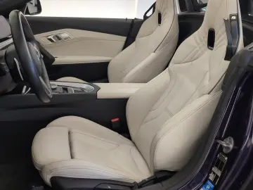 BMW Z4 sDrive 20i M Sport Navi LED Apple Android PDC