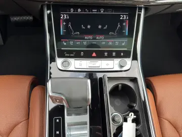 AUDI Q8 50 TDI QUATTRO S LINE  MATRIX PANO