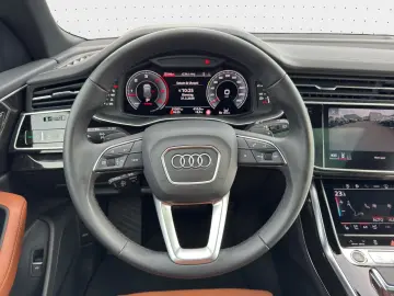 AUDI Q8 50 TDI QUATTRO S LINE  MATRIX PANO