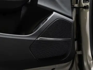 AUDI Q8 50 TDI QU S LINE BLACK MATRIX PANO