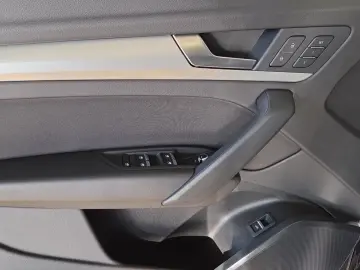 AUDI Q5 40 TDI S tronic quattro LED Matrix