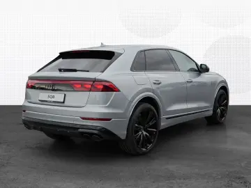 AUDI SQ8 SUV TFSI AHK B&O HeadUP