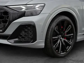 AUDI SQ8 SUV TFSI AHK B&O HeadUP