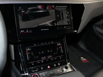 AUDI SQ8 Sportback e-tron 370 kW