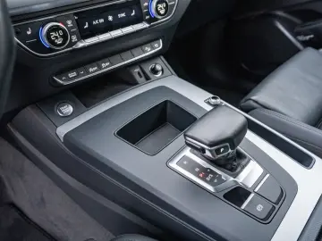 AUDI Q5 Sportback S line 50TDI quattro