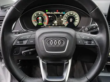 AUDI Q5 Sportback S line 50TDI quattro