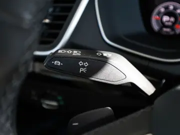 AUDI Q5 advanced 40 TDI quattro S tronic