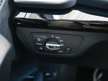 AUDI Q5 advanced 40 TDI quattro S tronic