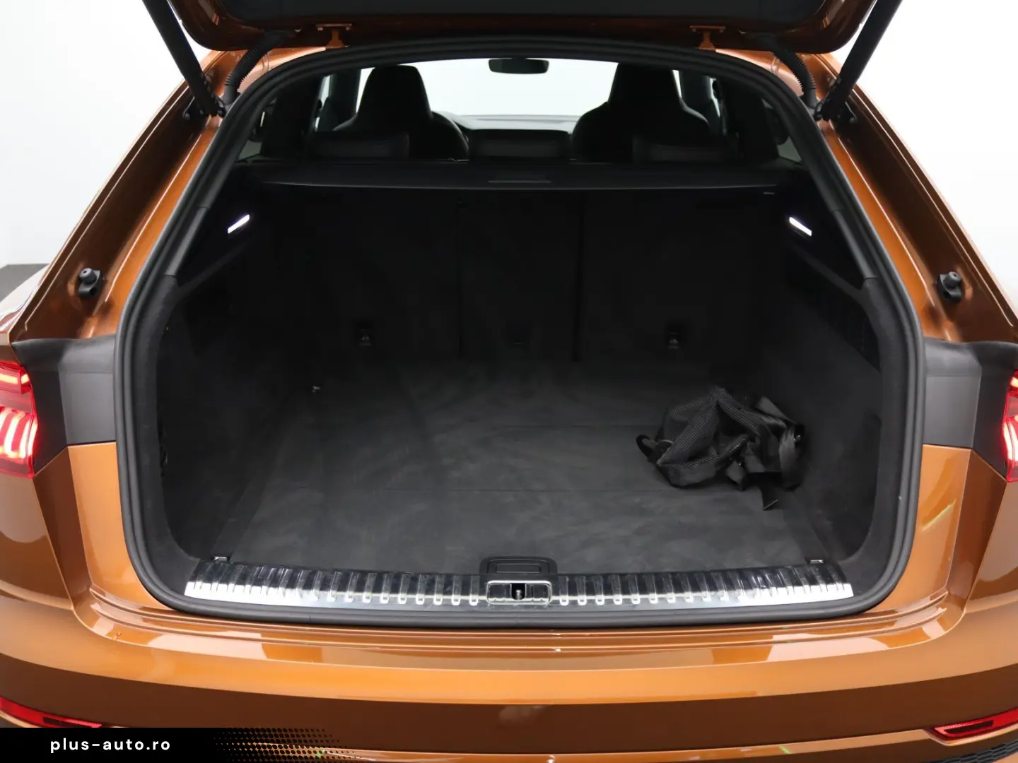 AUDI Q8 S-Line 50TDI 360 Massage Ventil