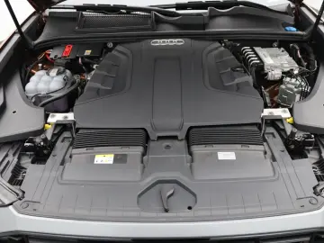 AUDI Q8 S-Line 50TDI 360 Massage Ventil