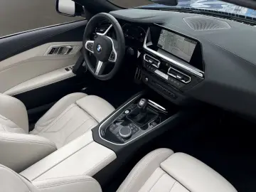 BMW Z4 sDrive20i M SPORTPAKET Leder Komfortzugang