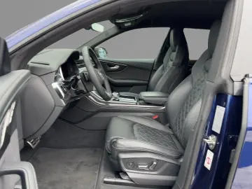 AUDI Q8 50 TDI quattro S line Matrix competition plus