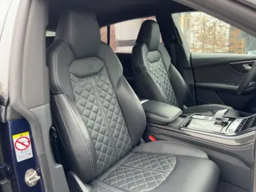 AUDI Q8 50 TDI quattro S line Matrix competition plus