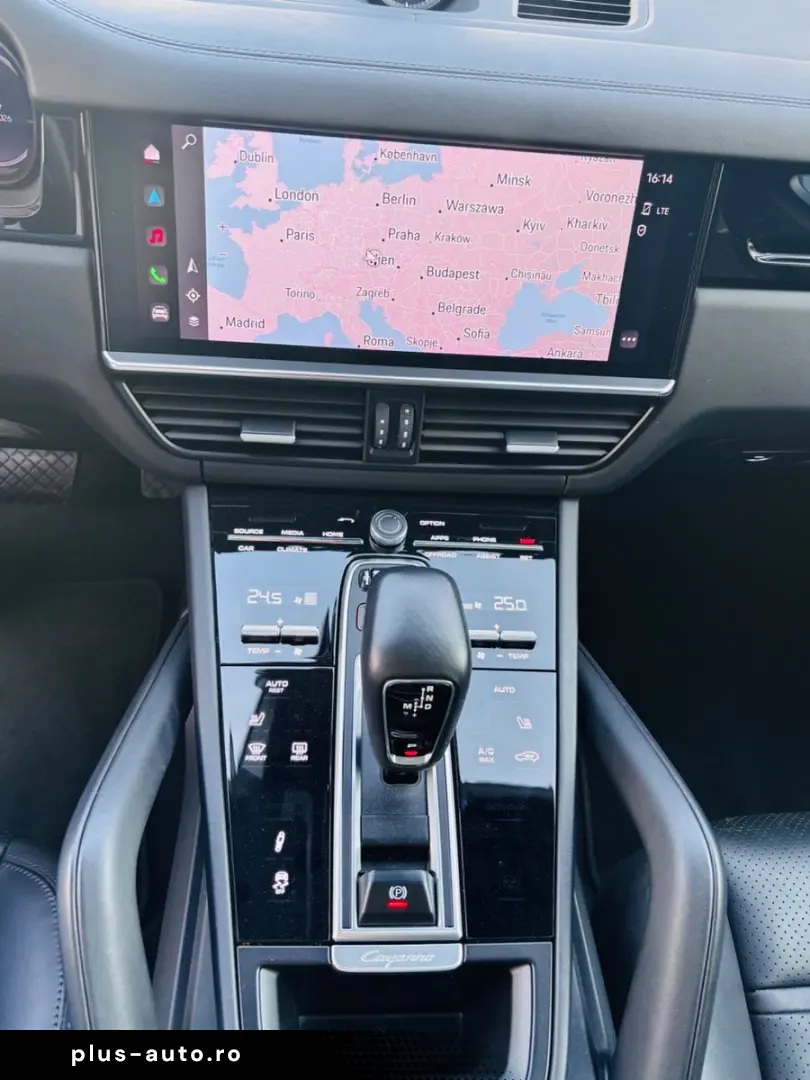 PORSCHE Cayenne Coupe