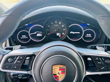 PORSCHE Cayenne Coupe