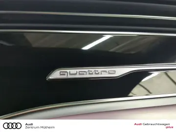 AUDI Q8 50 TDI quattro S-Line HD Matrix LED virtual P