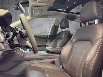 AUDI Q8 50 TDI quattro AHK Pano Nachtsicht HuD Matrix