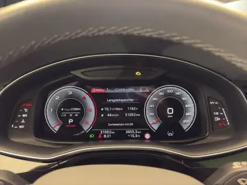 AUDI Q8 50 TDI quattro AHK Pano Nachtsicht HuD Matrix