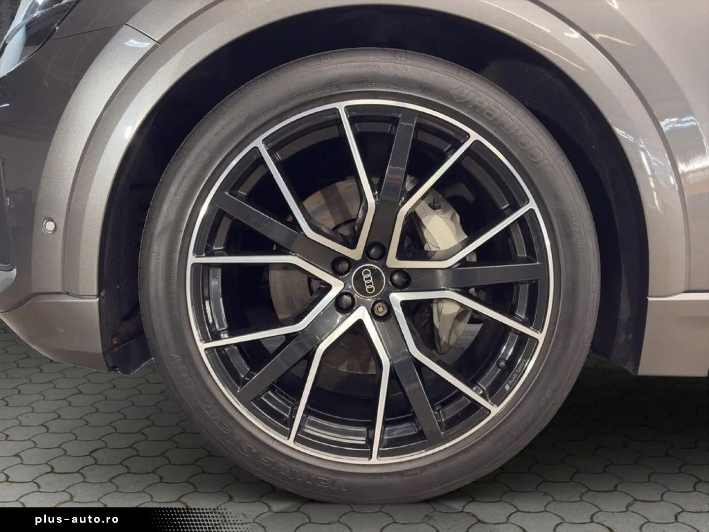 AUDI Q8 50 TDI quattro AHK Pano Nachtsicht HuD Matrix