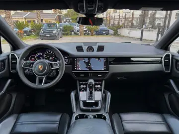 PORSCHE Porsche Cayenne Coupe 3.0 E-Hybrid TETTO MONITOR