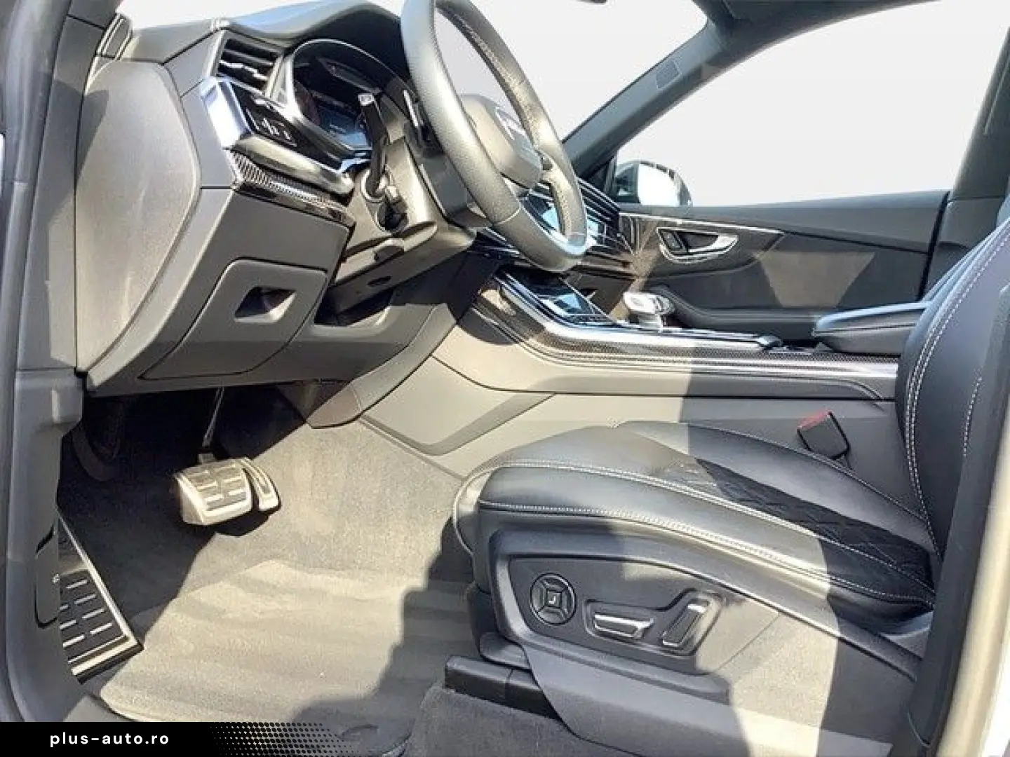 AUDI Q8 50TDI quattro Competition plus HD Matrix LED