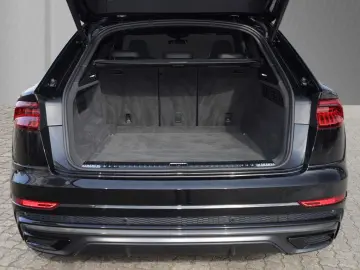 AUDI Q8 50 TDI quattro competition plus