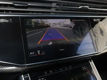 AUDI Q8 50 TDI quattro competition plus
