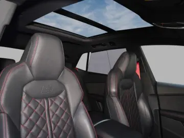 AUDI Q8 50 TDI quattro competition plus
