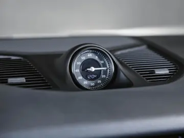 PORSCHE Cayenne E-Hybrid Coupé Luftfederung AHK BOSE