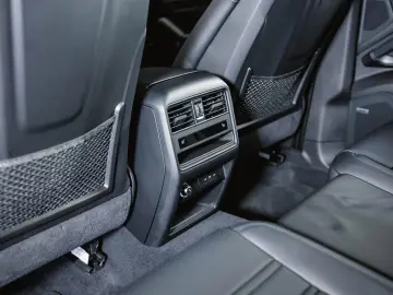 PORSCHE Cayenne E-Hybrid Coupé Luftfederung AHK BOSE