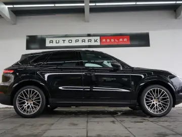 PORSCHE Cayenne Platinum Edition Pano Bose Keyless 21z