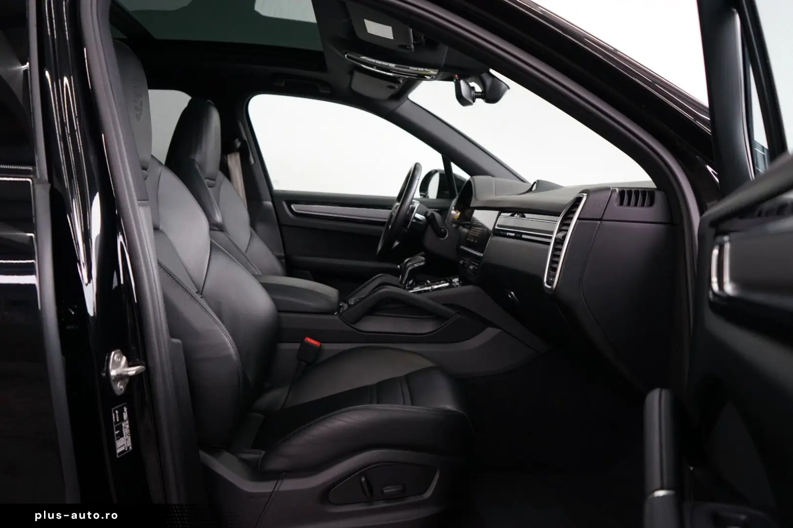 PORSCHE Cayenne Platinum Edition Pano Bose Keyless 21z