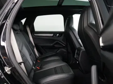 PORSCHE Cayenne Platinum Edition Pano Bose Keyless 21z