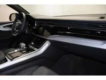 AUDI Q8 50 TDI quattro Matrix-LED Masse