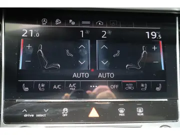 AUDI Q8 50 TDI quattro Matrix-LED Masse