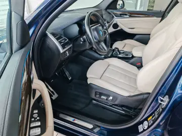 BMW X3 xD30e M Sport  FACELIFT PANO 360  HUD LASER