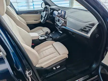 BMW X3 xD30e M Sport  FACELIFT PANO 360  HUD LASER