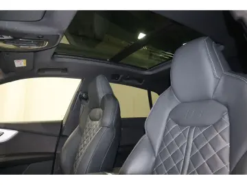 AUDI Q8 50 TDI quattro S-Line B&O Pano Matrix