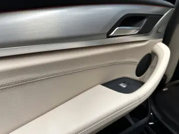 BMW X3 xDrive 30d M Sport Paket  1. HAND