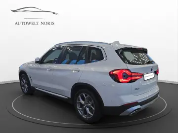 BMW X3 XDRIVE LASER HUD 61TKM PANORAMA KAMERA SHZ