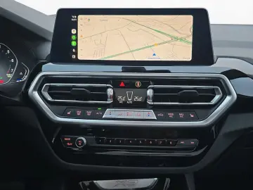 BMW X3 XDRIVE LASER HUD 61TKM PANORAMA KAMERA SHZ