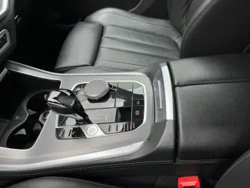 BMW X5 xDrive 30d M Sport HUD St Go RFK Laser 22