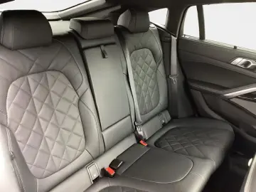 BMW X6 xDrive30d M Sport AHK ACC Inno Pano Massage