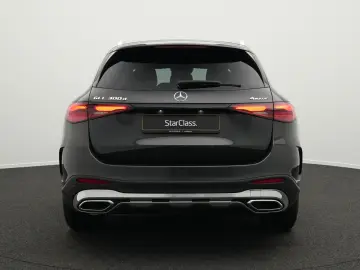 MERCEDES-BENZ GLC 300 d 4M AMG-Line Digital AHK 360 …