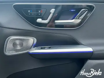 MERCEDES-BENZ GLC 300 d 4M AMG Prem  20  Night Pano …