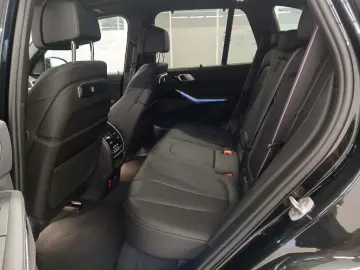 BMW X5 30 d xDrive M Sport Iconic Glow Komfort Pano.