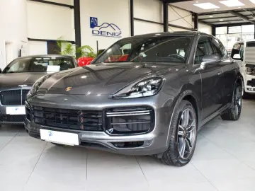 PORSCHE Cayenne Turbo
