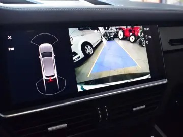 PORSCHE Cayenne Turbo